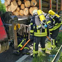 Brand LKW (3).jpeg